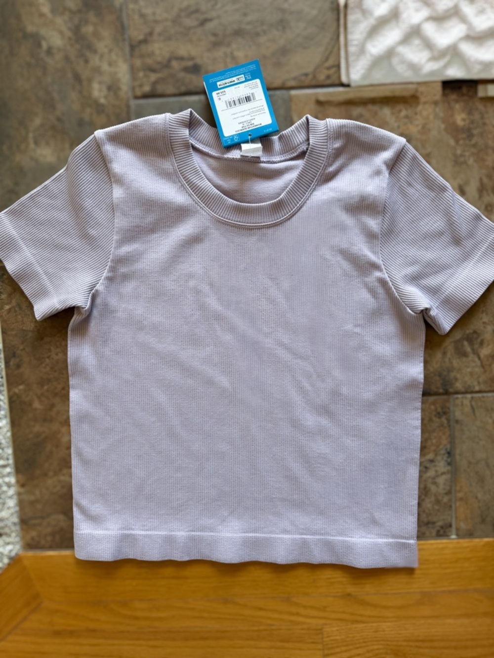 DSG Girls' Seamless Short Sleeve stretchy T-Shirt in lilac - ribbed fitted top